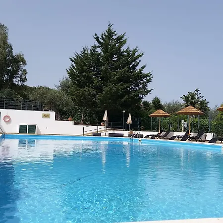 Semesteranläggning (resort) Calanica