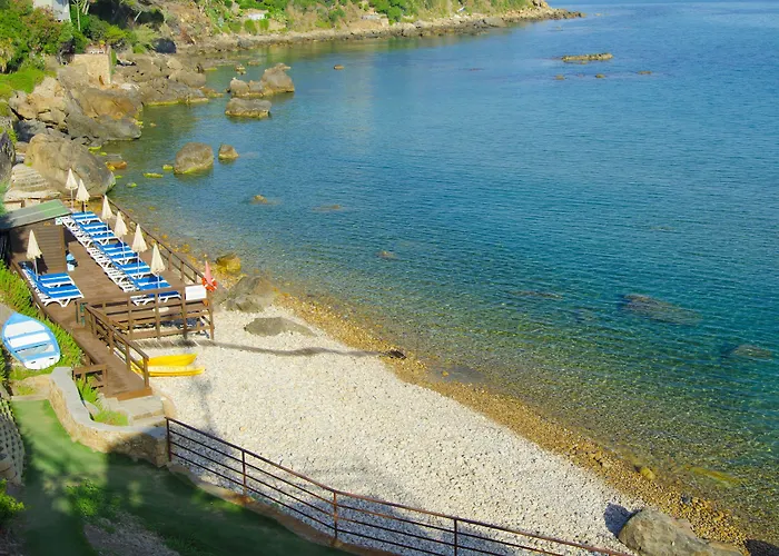 Calanica אתר נופש צ'פאלו