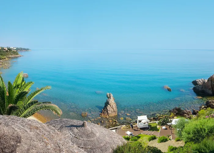 אתר נופש Calanica צ'פאלו